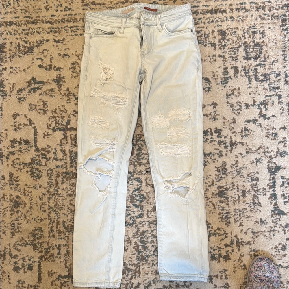 Pulcro Light Wash Distressed Jeans size 25